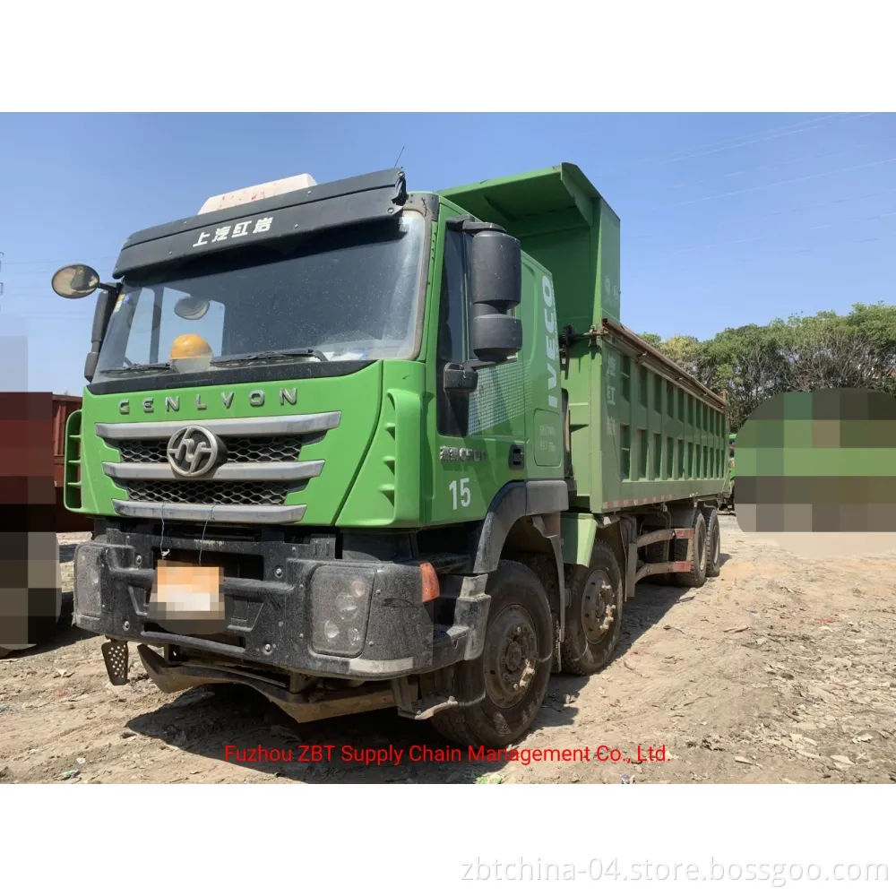 Used Green Saic Hongyan 8X4 Prime Mover Dump Hoist Truck 450HP Tipper Truck in Good Condition